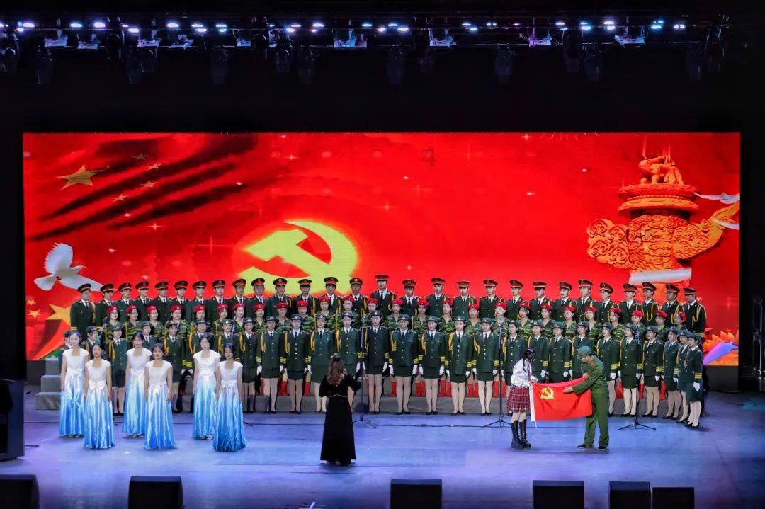 独孤九剑威力极大,岳不群为什么不想方设法偷学独孤九剑?-专业问答平台网页-唯一权威答疑解惑