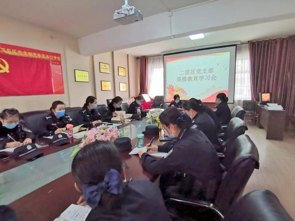 安徽省政协委员尹刚:发挥“新安医学”优势 助力大黄山建设